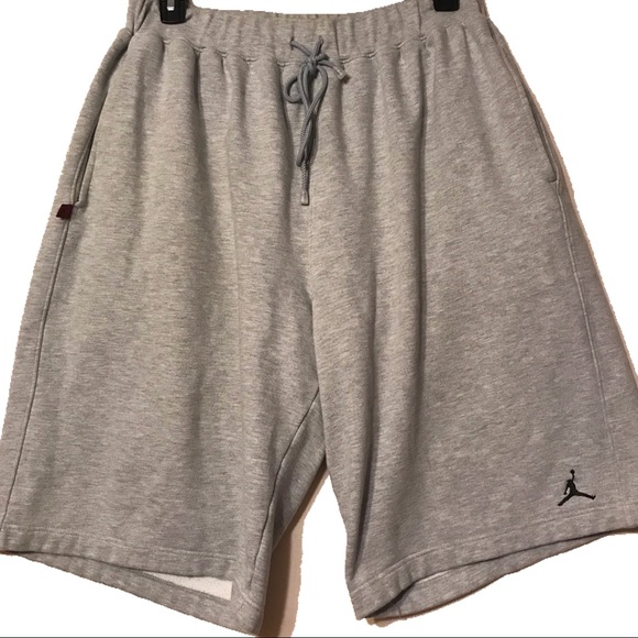 jordan fleece shorts grey